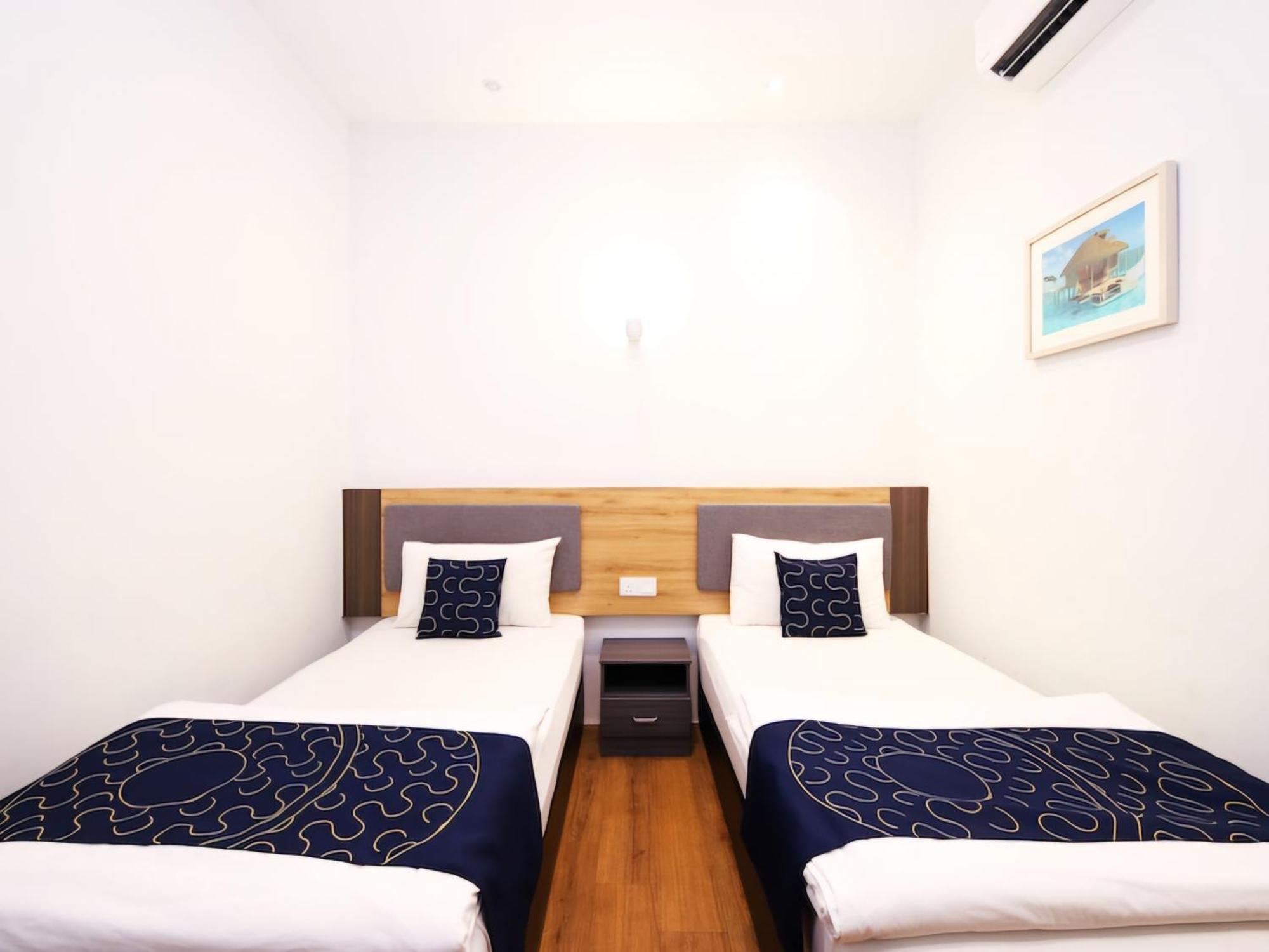 Agape Hotel Selayang Cuevas de Batu Exterior foto