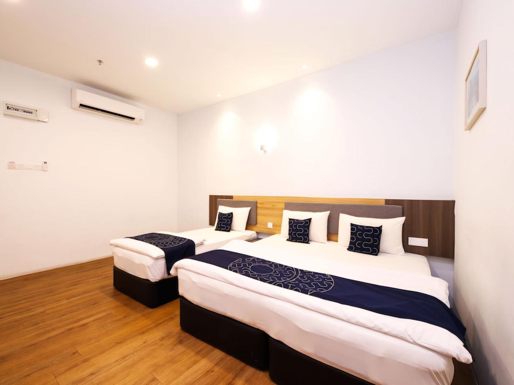Agape Hotel Selayang Cuevas de Batu Exterior foto